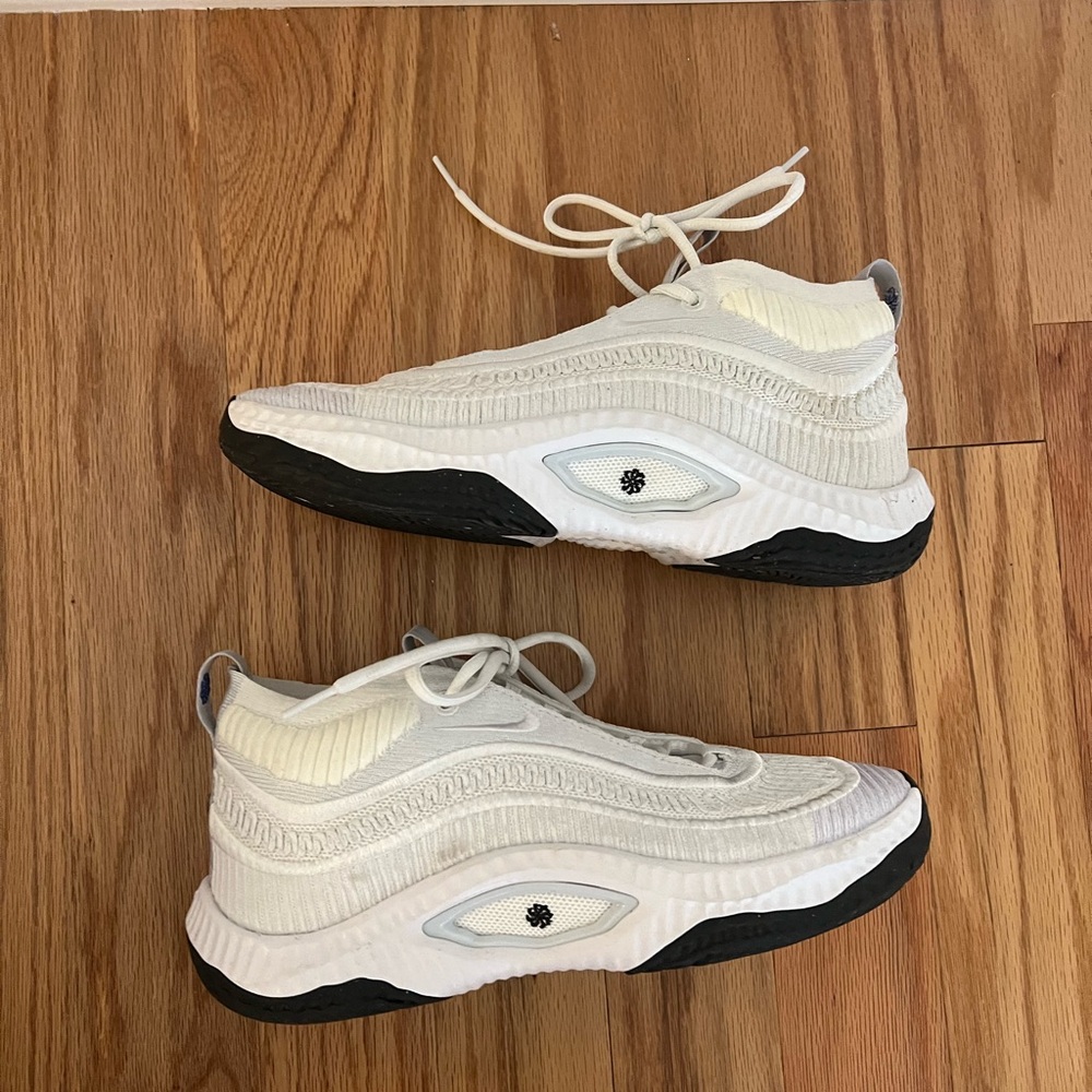 Men’s Nike Cosmic Unity 3 - 8.5